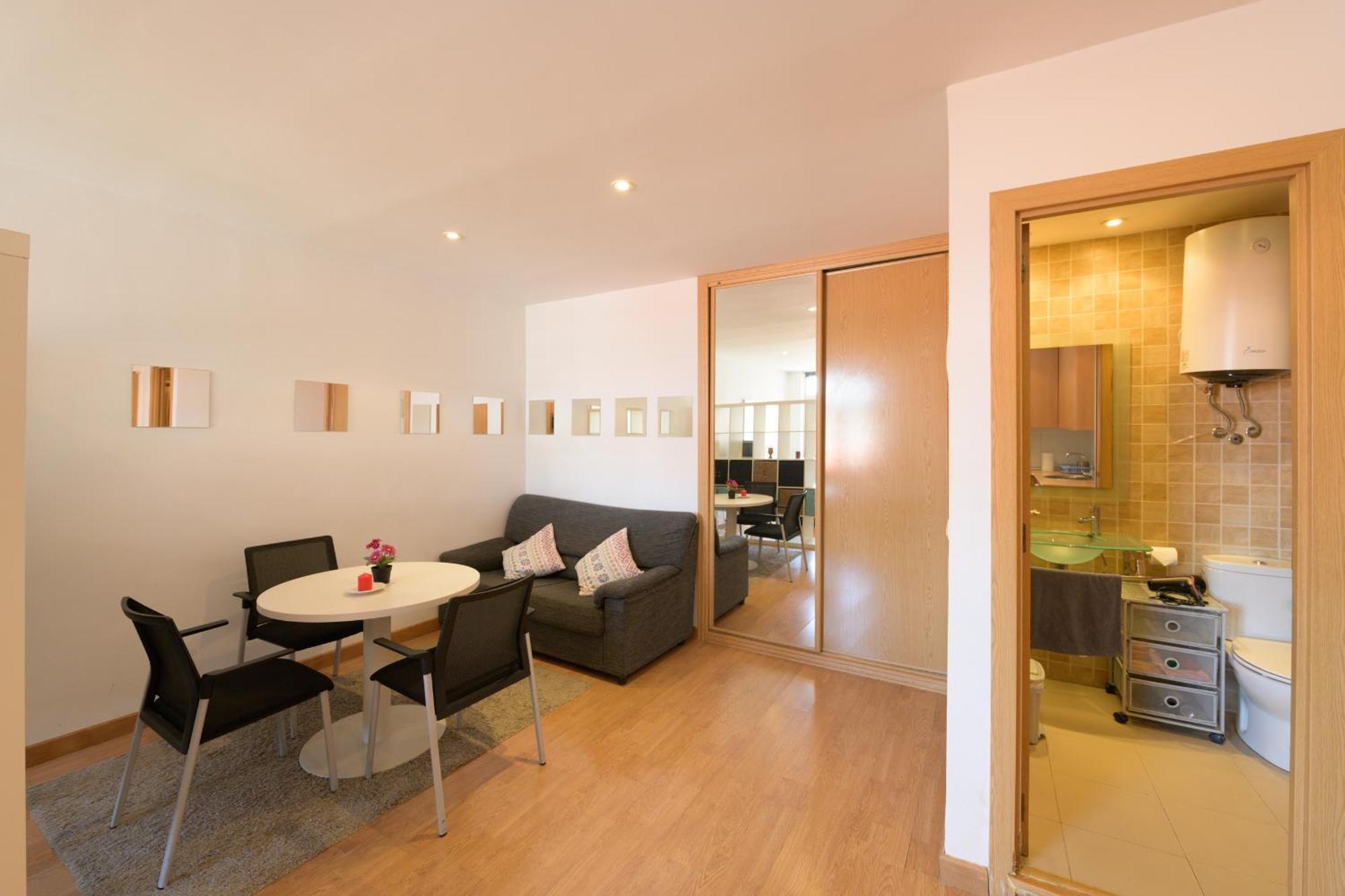 Apartamento4Estaciones Madrid Exterior foto